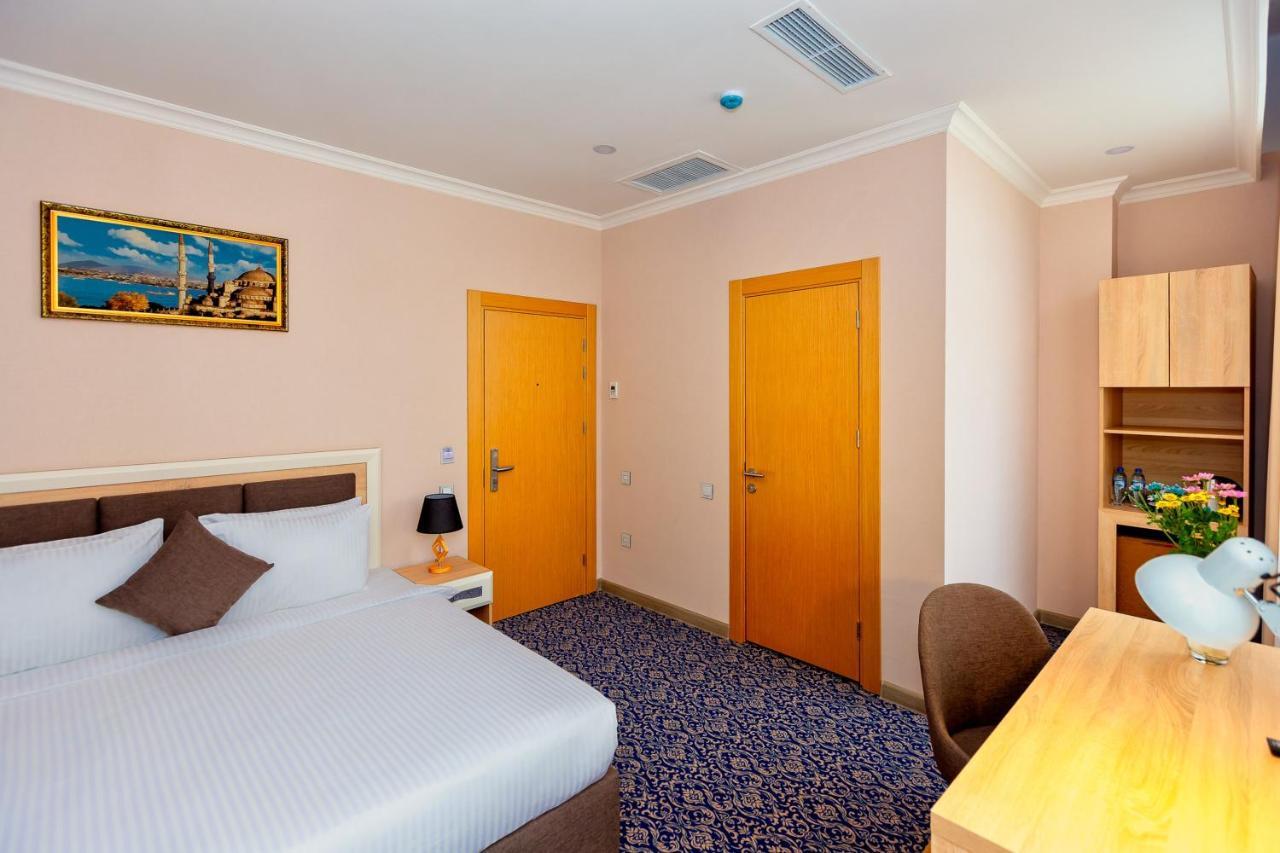 Metro City Hotel Baku Eksteriør billede